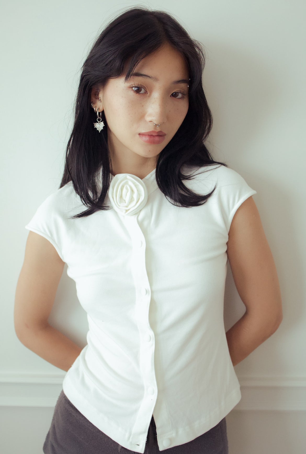 TARI ROSY—COLLARLESS TOP