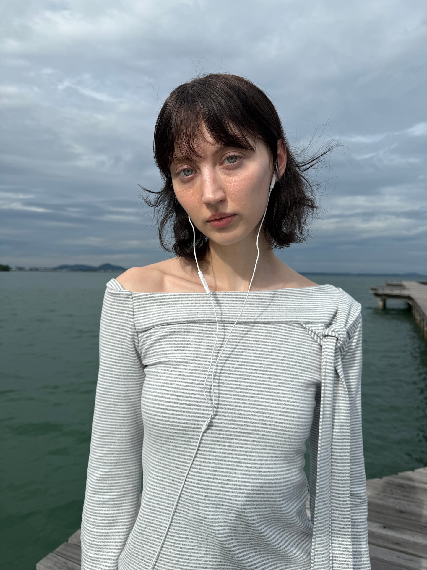 MALE—LOOP TIE LONG SLEEVE BLOUSE