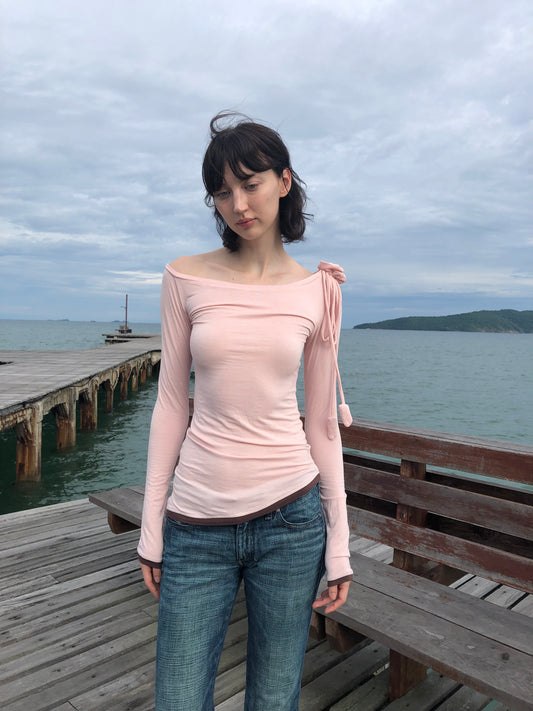 ROSA BOWY—SLEEK LONG SLEEVE TOP
