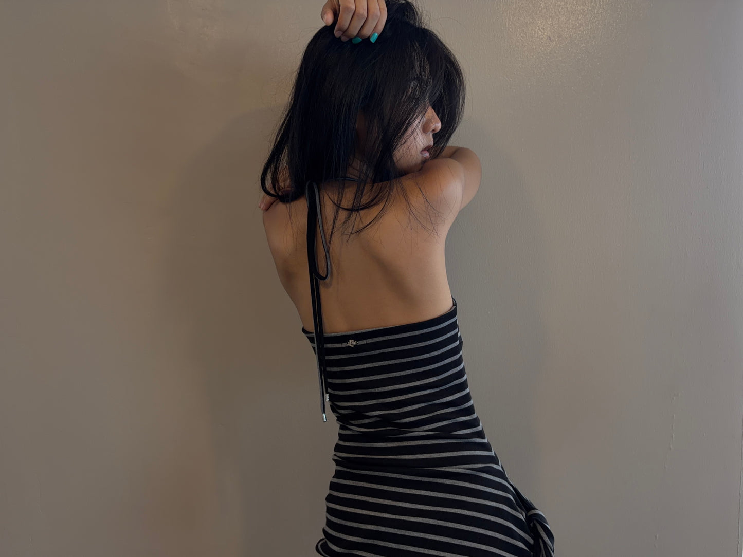 FRANKIE HALTER TIE TOP