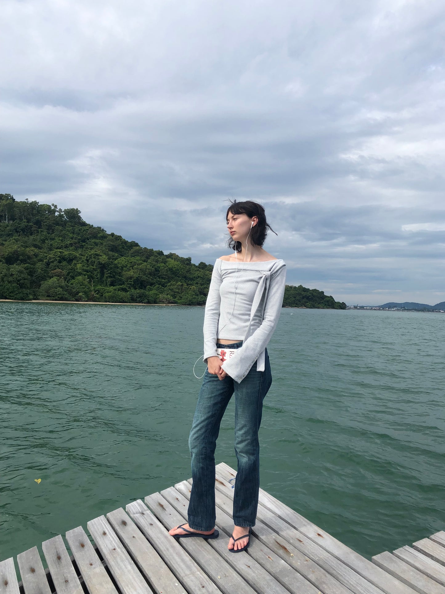 MALE—LOOP TIE LONG SLEEVE BLOUSE