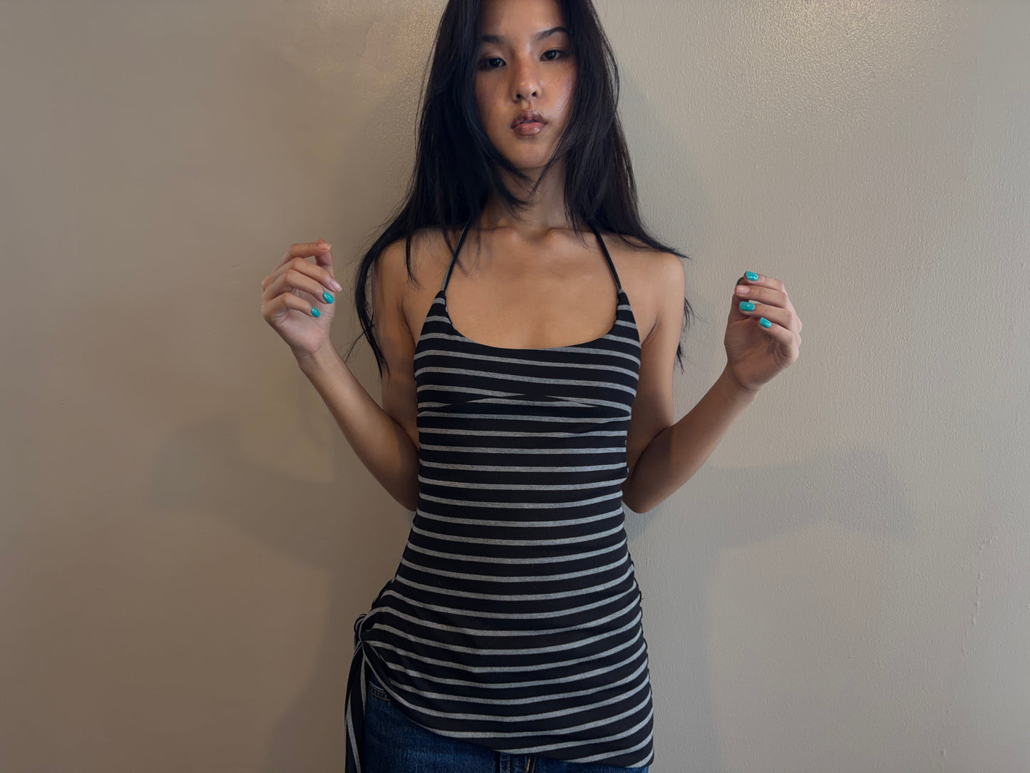 FRANKIE HALTER TIE TOP
