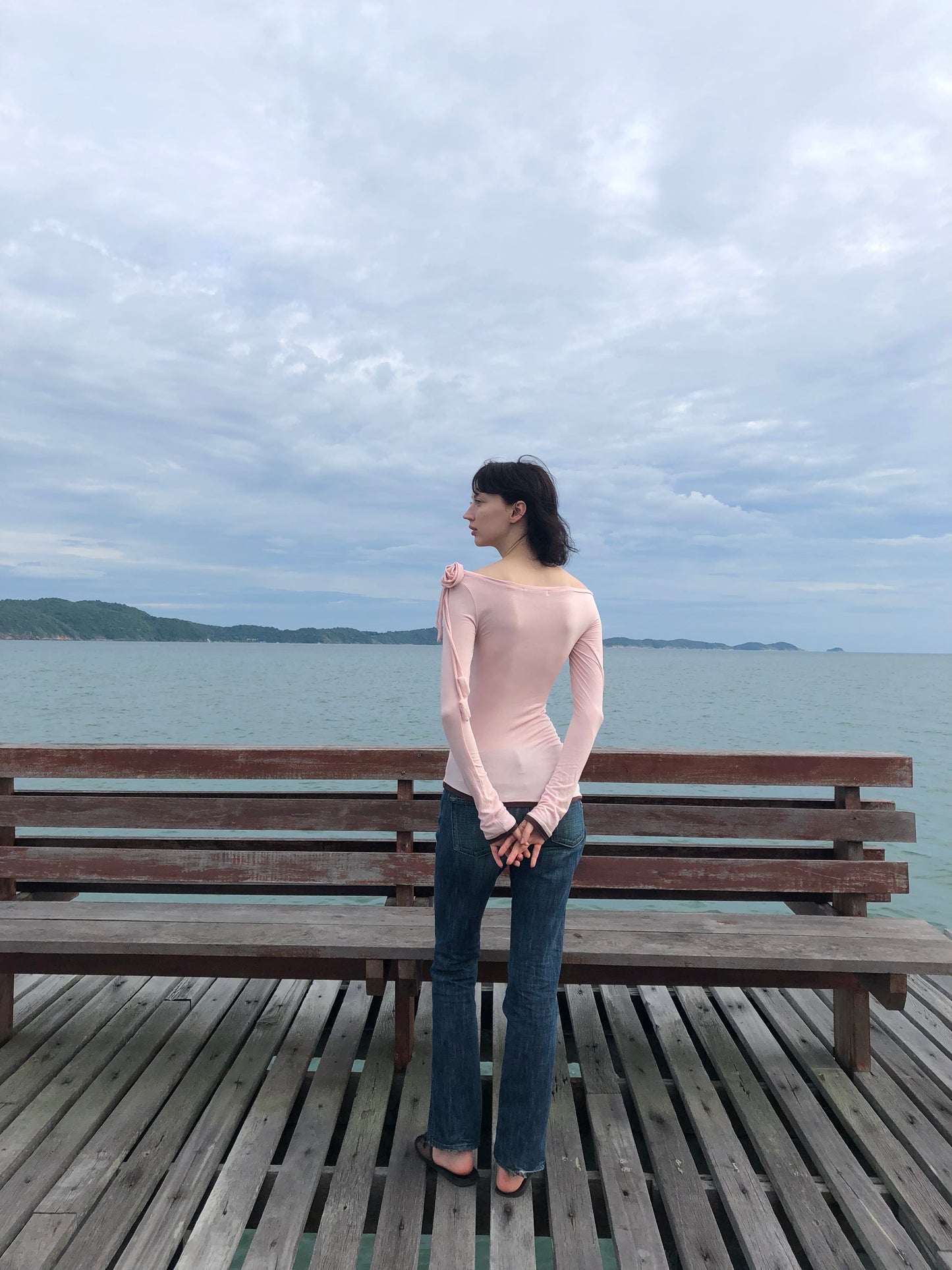 ROSA BOWY—SLEEK LONG SLEEVE TOP